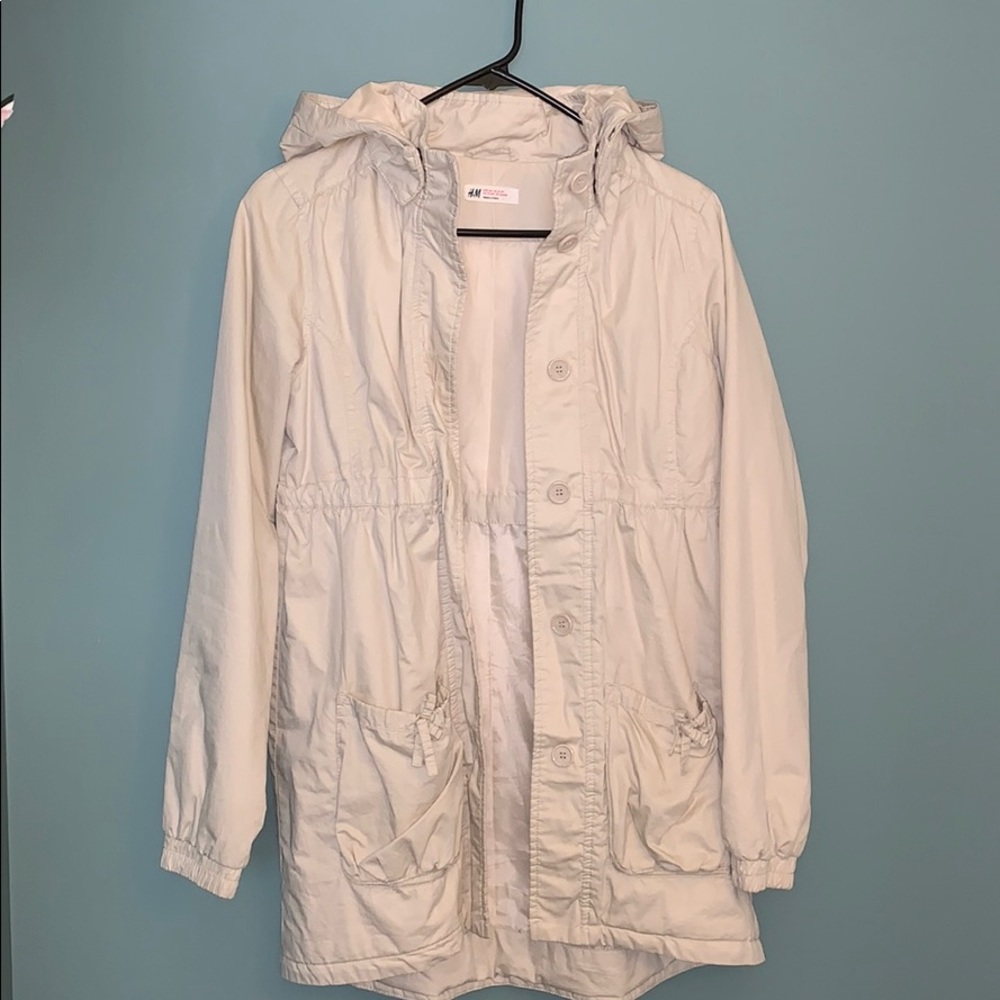 H&M light weight jacket. Kids or women